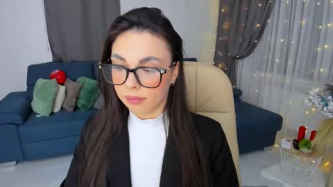 Patricia online show from 02.18.25