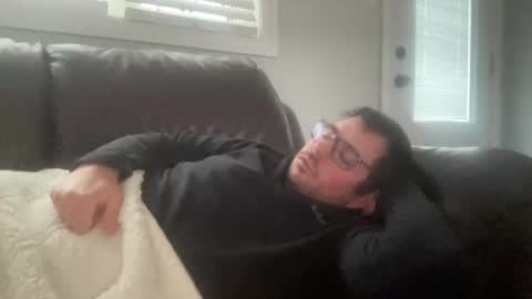 Snapshot of ungerisland chatting on 12.16.24 ungerisland online show from 12.16.24