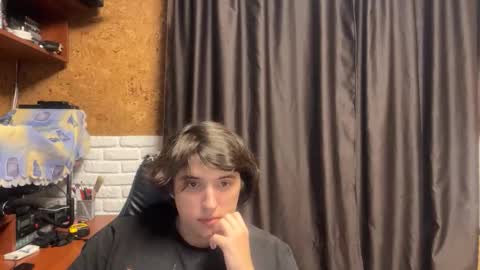 Snapshot of unholy_heat chatting on 09.25.25 Anri online show from 09.25.25