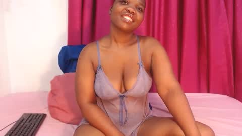 UNIQUEBONY online show from 11.12.25