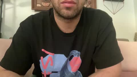 universalstudihoes online show from 12.23.24