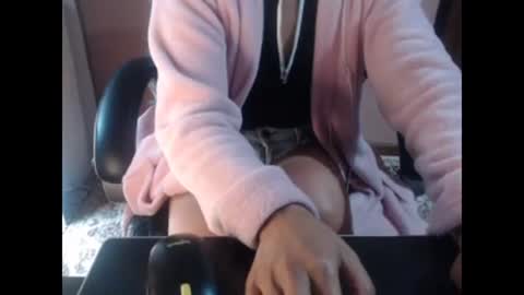 Snapshot of unlimitedloving chatting on 11.15.25 unlimitedloving online show from 11.15.25