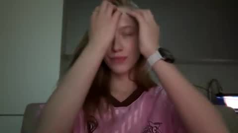UnnaBella online show from 06.11.26