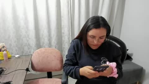Snapshot of until_wet chatting on 08.03.26 Kary and jhoa online show from 08.03.26