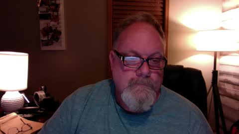 up2later online show from 12.11.24