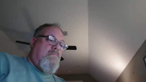 up2later online show from 01.12.25