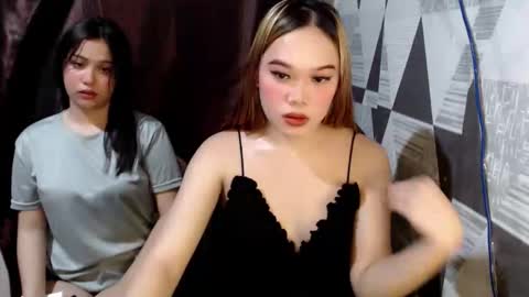 Snapshot of ur_anarosesexdoll chatting on 10.28.25 anarose online show from 10.28.25