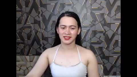 Snapshot of ur_asianpretty chatting on 06.11.26 Aya online show from 06.11.26