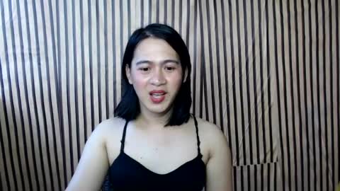 Snapshot of ur_asianpretty chatting on 07.15.26 Aya online show from 07.15.26