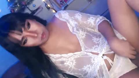 Snapshot of ur_hot_tommiexx chatting on 12.20.24 jennie online show from 12.20.24