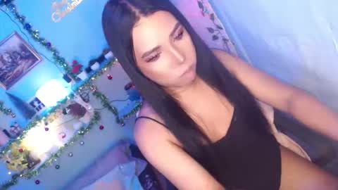 Snapshot of ur_hot_tommiexx chatting on 09.11.25 jennie online show from 09.11.25