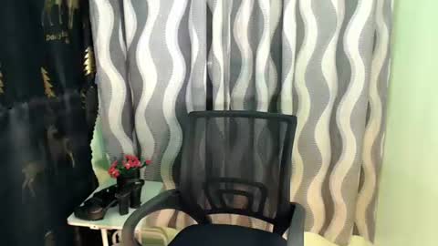 JADE online show from 06.17.26