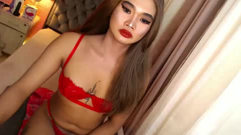 Snapshot of ur_sassygirl chatting on 01.15.25 Kath online show from 01.15.25