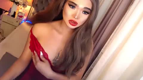 Snapshot of ur_sassygirl chatting on 01.22.25 Kath online show from 01.22.25