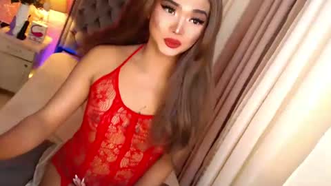 Snapshot of ur_sassygirl chatting on 01.28.25 Kath online show from 01.28.25