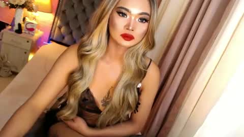 Snapshot of ur_sassygirl chatting on 02.17.25 Kath online show from 02.17.25