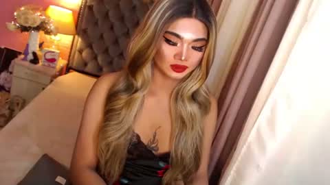 Snapshot of ur_sassygirl chatting on 02.23.25 Kath online show from 02.23.25