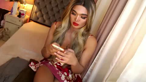 Snapshot of ur_sassygirl chatting on 02.27.25 Kath online show from 02.27.25