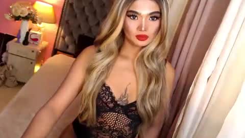 Snapshot of ur_sassygirl chatting on 03.05.25 Kath online show from 03.05.25