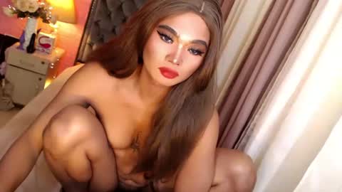 Snapshot of ur_sassygirl chatting on 03.08.25 Kath online show from 03.08.25