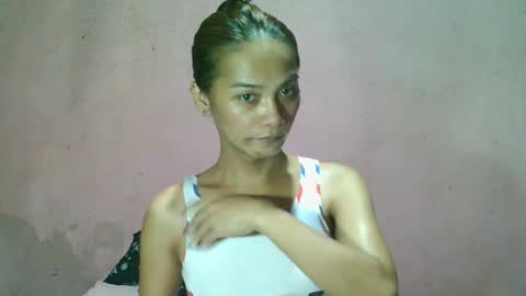 Snapshot of ur_sexybabe_ehra chatting on 05.18.26 ur_sexybabe_ehra online show from 05.18.26