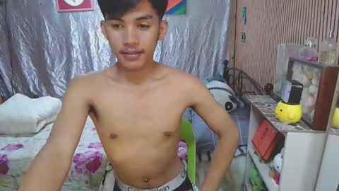 Snapshot of ur_shan21 chatting on 11.01.25 ur_shan21 online show from 11.01.25