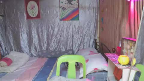 Snapshot of ur_shan21 chatting on 11.04.25 ur_shan21 online show from 11.04.25