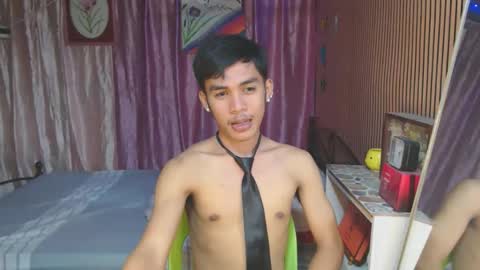 Snapshot of ur_shan21 chatting on 12.03.25 ur_shan21 online show from 12.03.25