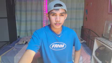 Snapshot of ur_shan21 chatting on 01.06.26 ur_shan21 online show from 01.06.26