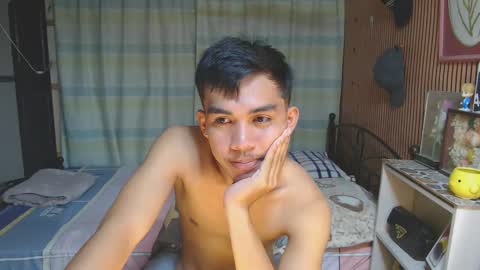 Snapshot of ur_shan21 chatting on 02.06.26 ur_shan21 online show from 02.06.26