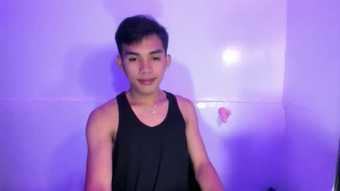 Snapshot of ur_shan21 chatting on 05.11.26 ur_shan21 online show from 05.11.26