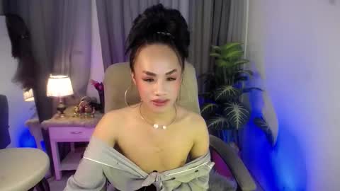 Snapshot of ur_sweet_atarah18 chatting on 09.25.25 Atarah online show from 09.25.25