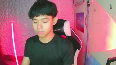 Snapshot of ur_younngtwinkxxx chatting on 01.09.26 Ken online show from 01.09.26