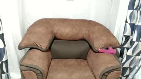 urasian_cassey online show from 10.13.25