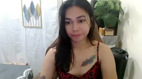 Snapshot of urasian_erica chatting on 07.19.26 urasian_erica online show from 07.19.26