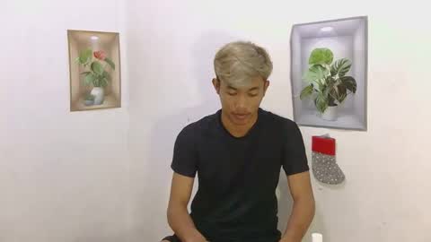 Snapshot of urasian_jomarie chatting on 02.22.26 urasian_jomarie online show from 02.22.26