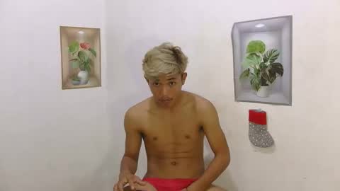 Snapshot of urasian_jomarie chatting on 03.01.26 urasian_jomarie online show from 03.01.26