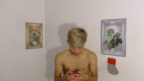 Snapshot of urasian_jomarie chatting on 03.18.26 urasian_jomarie online show from 03.18.26