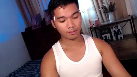 Snapshot of urasian_jpxx chatting on 06.17.26 JAMES online show from 06.17.26