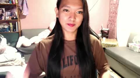 NEWRA  ALLISON online show from 02.14.25