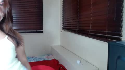 Snapshot of urasian_pinayxxx chatting on 02.18.26 Alvie online show from 02.18.26