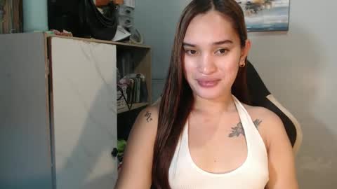 Snapshot of urasianfuckprincessxxx chatting on 12.29.24 urasianfuckprincessxxx online show from 12.29.24