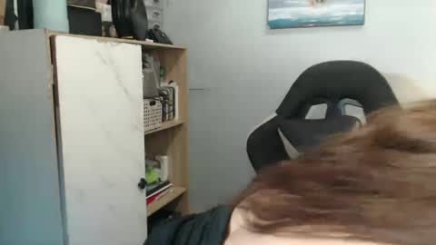 Snapshot of urasianfuckprincessxxx chatting on 01.14.25 urasianfuckprincessxxx online show from 01.14.25