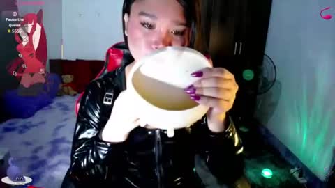 Snapshot of urasiansweet_cummer chatting on 08.03.26 KENDRA online show from 08.03.26