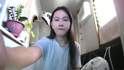 Snapshot of urasiantserika chatting on 04.27.26 Erika online show from 04.27.26