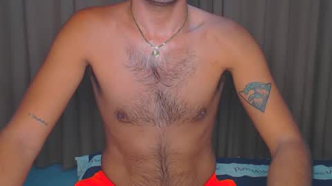 Snapshot of urasianversahunkxx chatting on 09.14.25 johnzen online show from 09.14.25