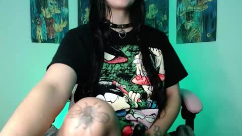 Danielle  online show from 02.15.25