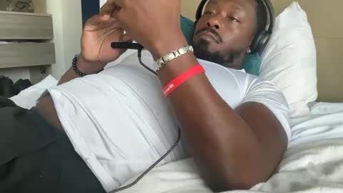 Snapshot of urbandick5 chatting on 03.15.26 urbandick5 online show from 03.15.26