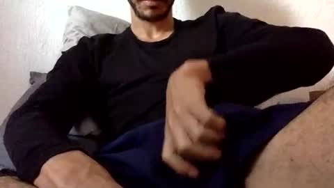Snapshot of urbestbigdick chatting on 01.29.25 urbestbigdick online show from 01.29.25