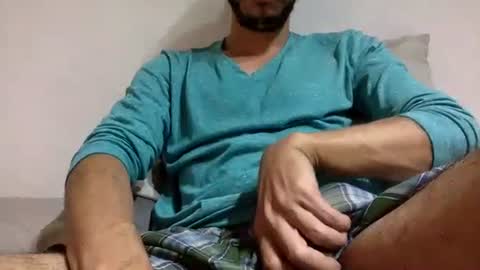 Snapshot of urbestbigdick chatting on 02.05.25 urbestbigdick online show from 02.05.25